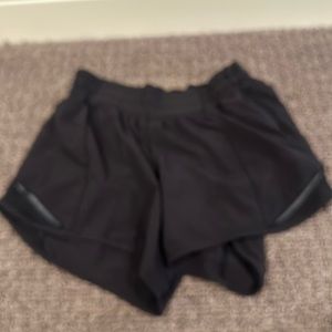 Lululemon hotty hot shorts, tall